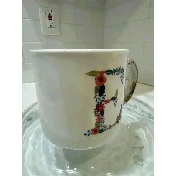 Letter E Elegant Gold Coffee Tea Mug Cup Pre-Owned - Picture 9 of 12